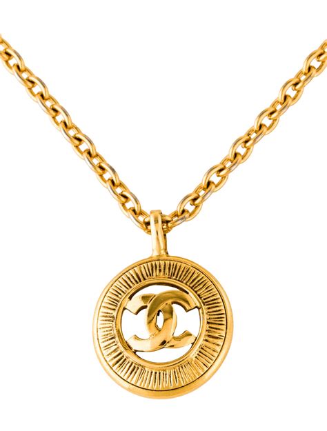 sophia dopha chanel necklace|chanel pendant necklace.